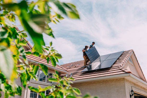 Best Roof Gutter Cleaning  in Fort Mckinley, OH